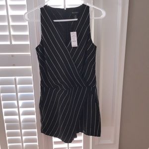 White House Black Market Romper - NWT - Size 00
